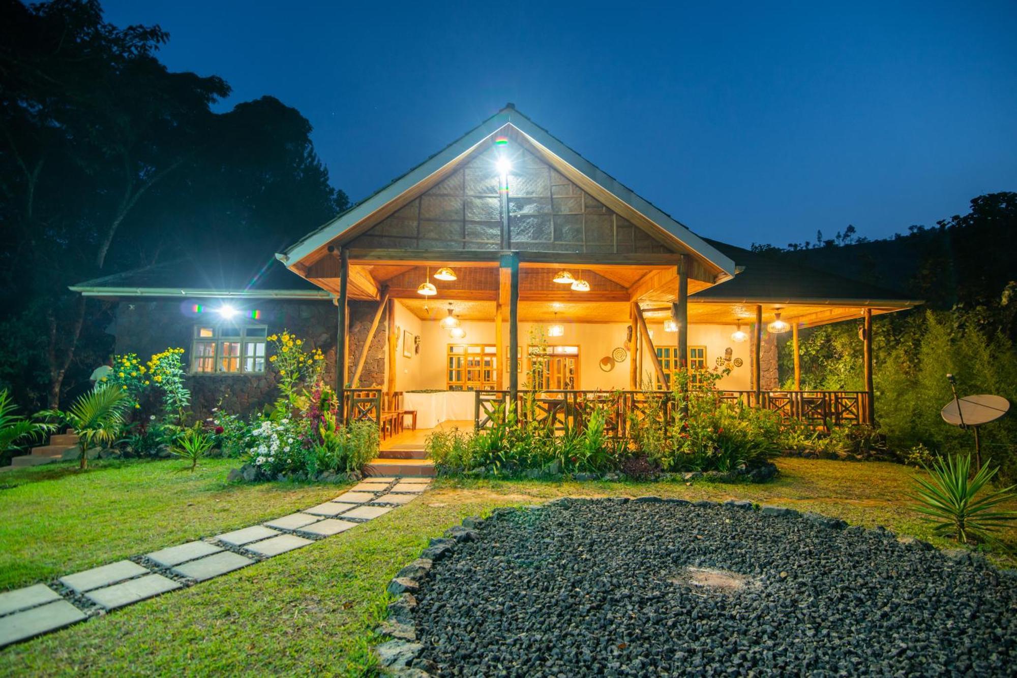 Gorilla Leisure Lodge Kisoro Extérieur photo