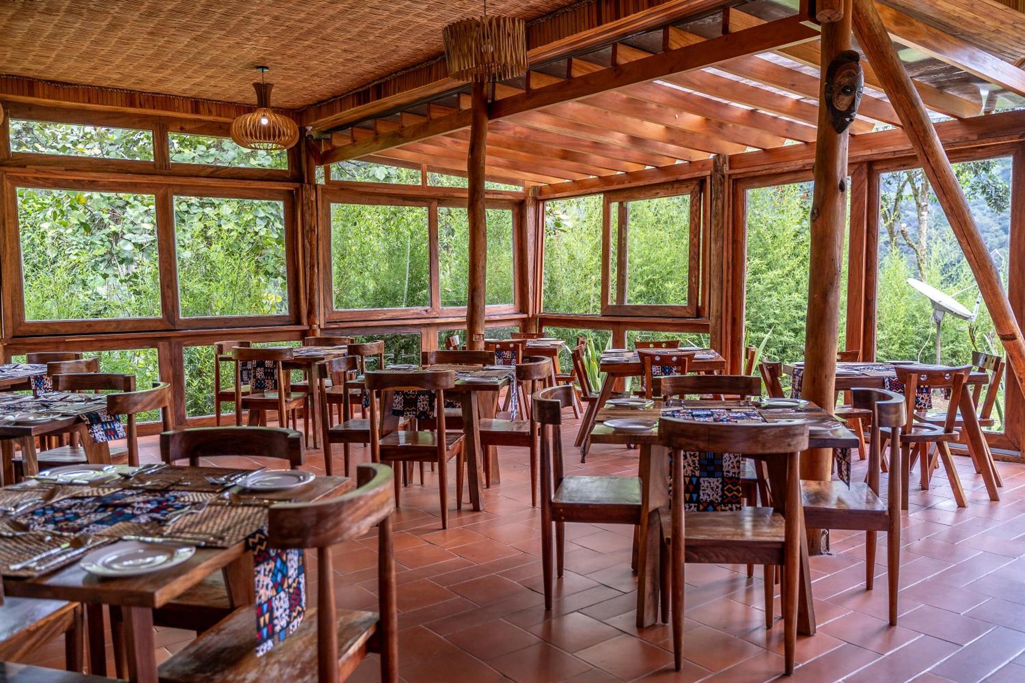 Gorilla Leisure Lodge Kisoro Extérieur photo